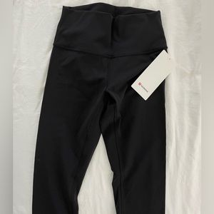 Lululemon Wunder under HR tight 25” size 6